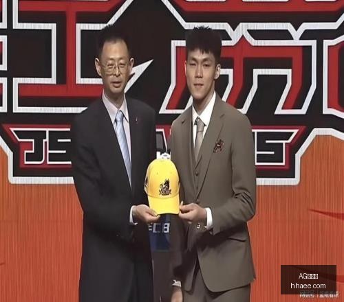 腾讯电竞战,略升级,共筑电竞生,AG百家乐,线上赌场,百家乐攻略,真人百家乐,在线博彩,百家乐技巧,百家乐游戏,赌场娱乐,AG游戏,赌场策略,赢钱技巧,百家乐规则